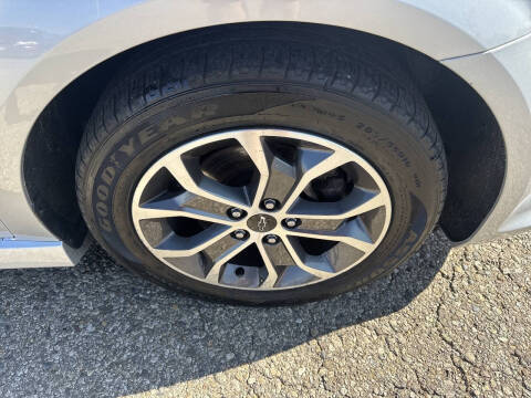 2018 Chevrolet Sonic LT Auto