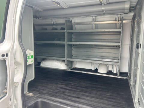 2017 Chevrolet Express 2500