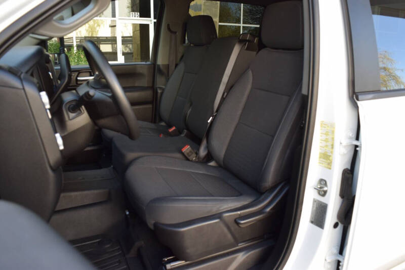 2020 GMC SIERRA 3500 CREW CAB CHASSIS