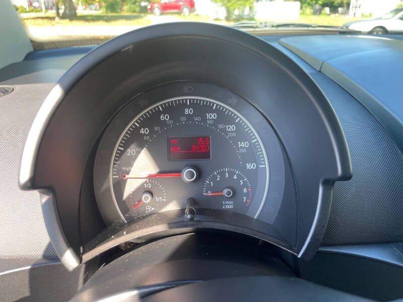 2008 Volkswagen New Beetle S PZEV