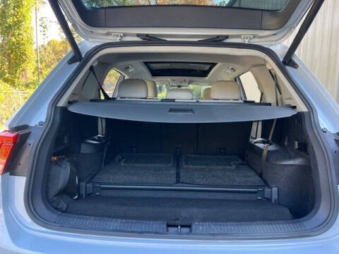 2018 Volkswagen Tiguan 2.0T SEL 4Motion