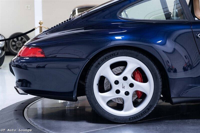 1996 Porsche 911 17