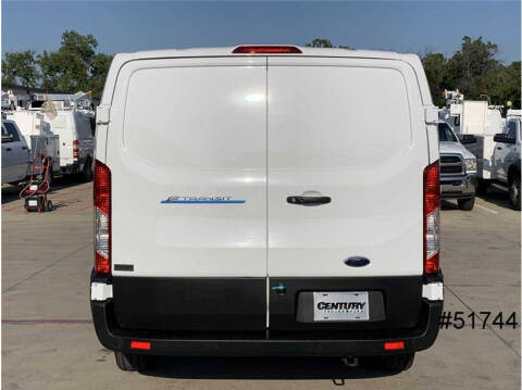 2025 Ford E-Transit 350