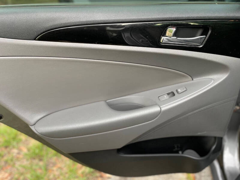 2011 Hyundai Sonata SE
