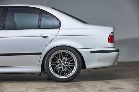 2003 BMW M5
