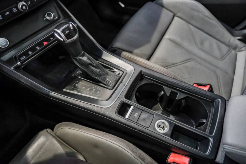 2020 Audi Q3 quattro S line Prem Plus 45 TFSI