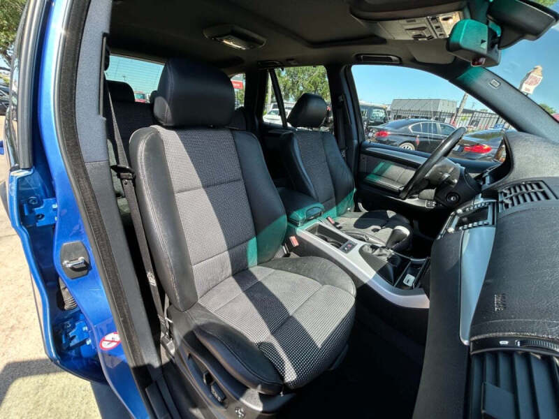 2003 BMW X5 4.6is