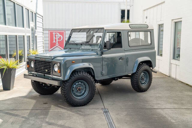 1995 Land Rover Defender 2