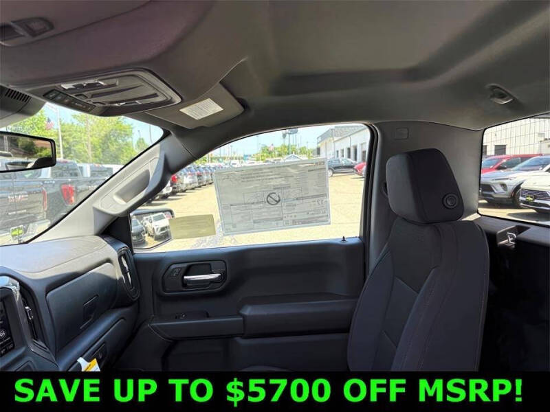 2025 GMC Sierra 1500 Pro