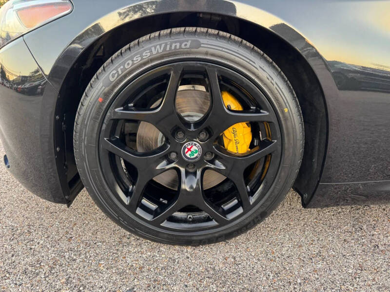 2018 Alfa Romeo Giulia Ti Lusso