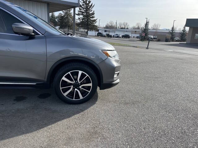 2020 Nissan Rogue SL