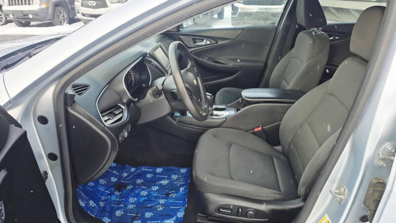 2017 Chevrolet Malibu LT