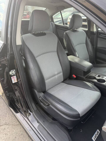 2017 Subaru Legacy 2.5i Sport