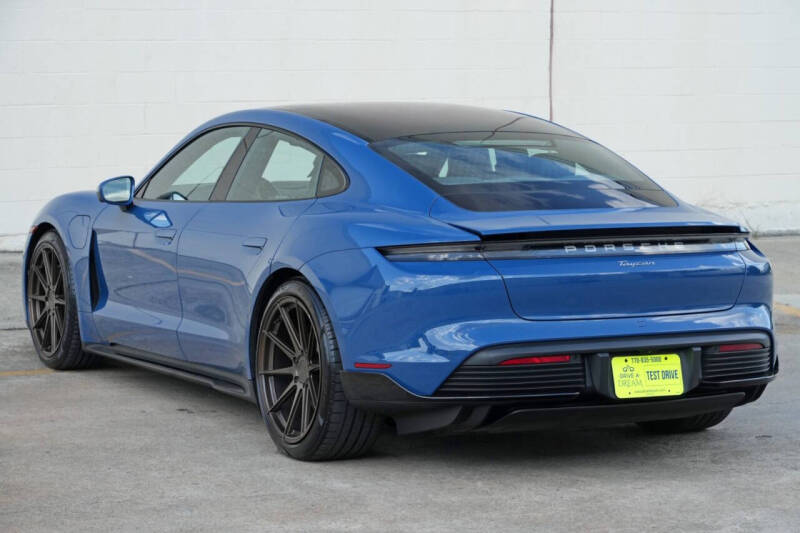 2023 Porsche Taycan