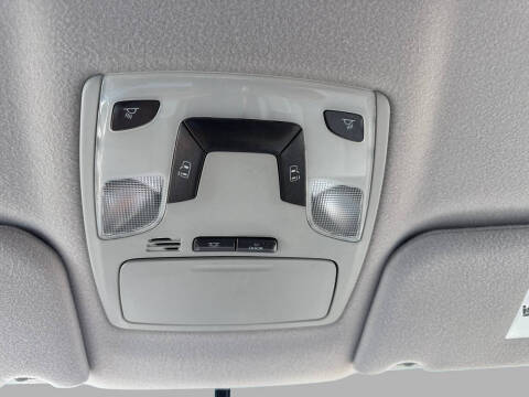 2011 Toyota Sienna LE 8-Passenger