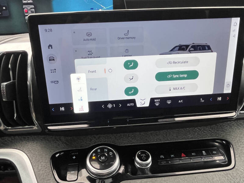 2025 Ford Expedition Tremor