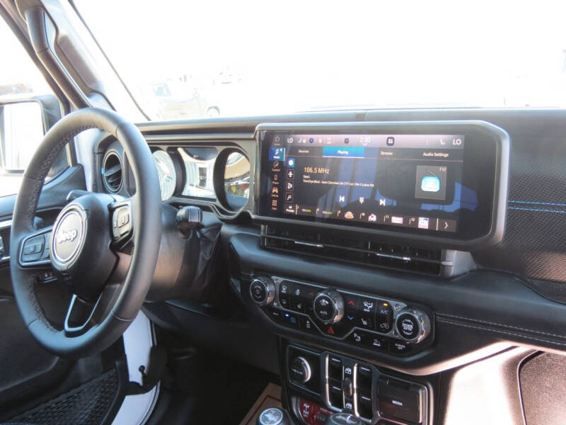 2025 Jeep Wrangler Rubicon 4xe