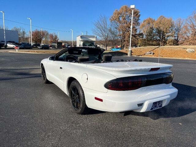1995 Pontiac Firebird 6