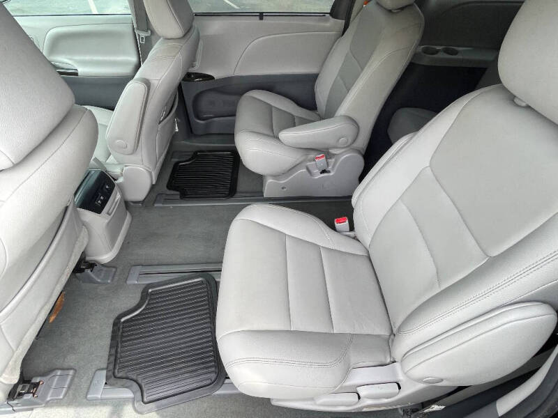2020 Toyota Sienna