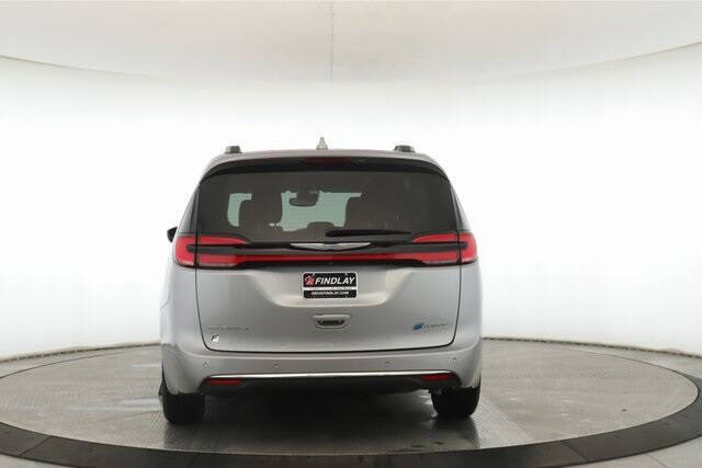 2021 Chrysler Pacifica Hybrid Touring L