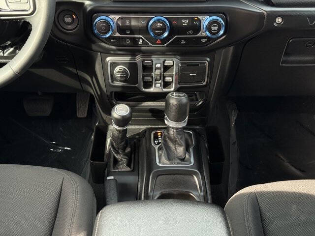 2023 Jeep Wrangler Sport Altitude