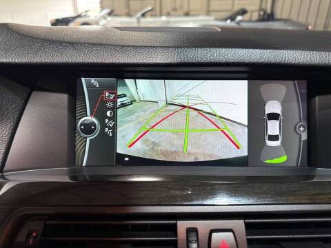2011 BMW 5 Series 528i