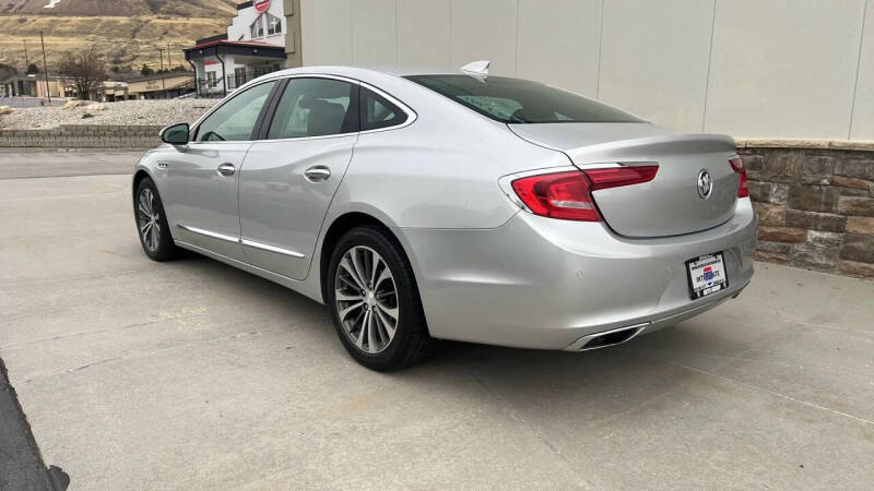 2017 Buick LaCrosse Essence