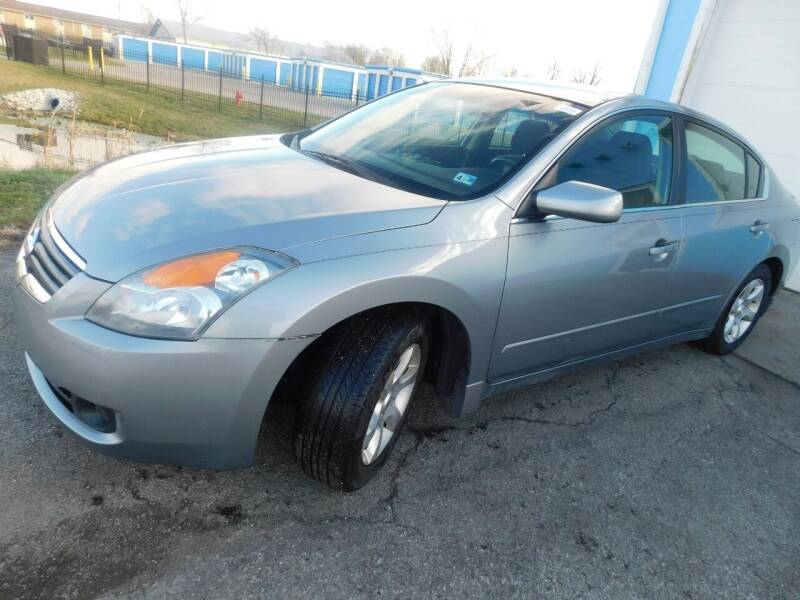 2008 Nissan Altima for sale at Safeway Auto Sales in Indianapolis IN