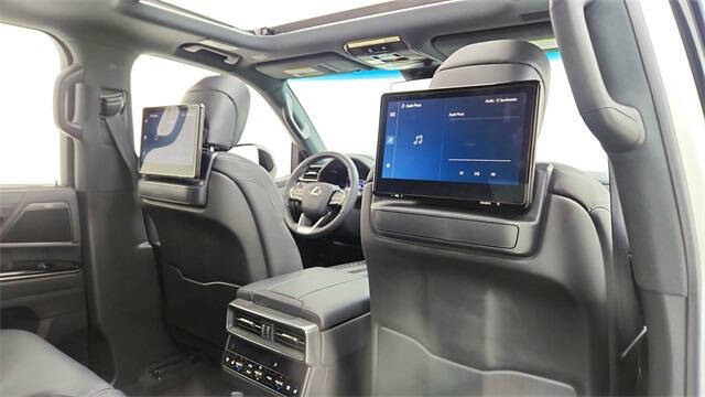 2023 Lexus LX 600 Luxury