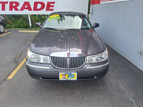 2001 Lincoln Town Car Executive