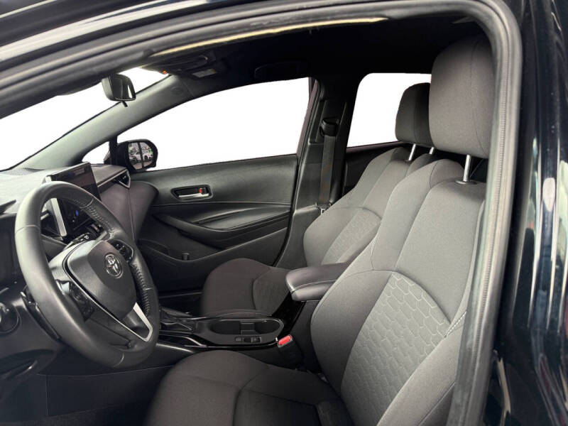 2023 Toyota Corolla Hatchback SE