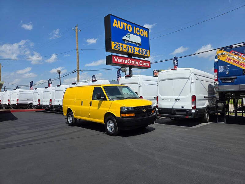 2022 Chevrolet Express 2500