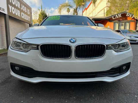 2018 BMW 3 Series 320i xDrive