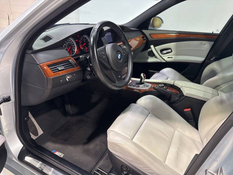 2010 BMW M5