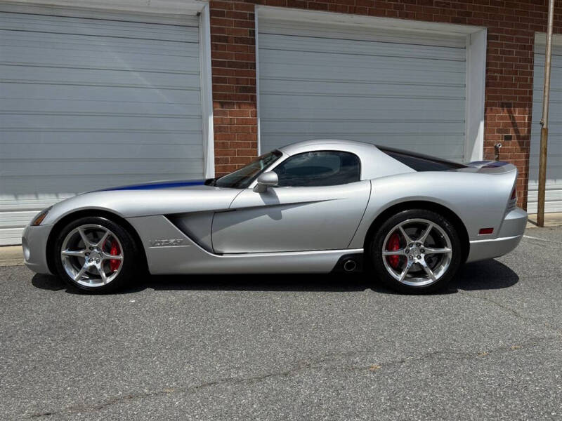 2010 Dodge Viper SRT-10
