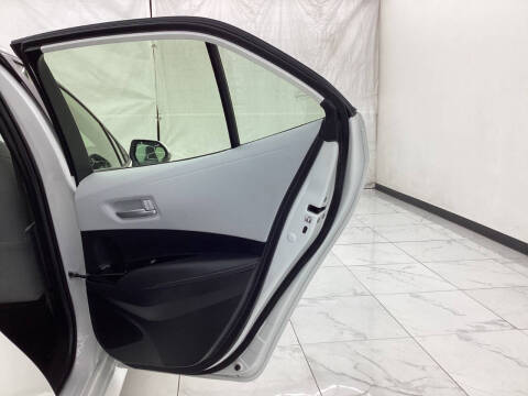 2023 Toyota Corolla Hatchback SE