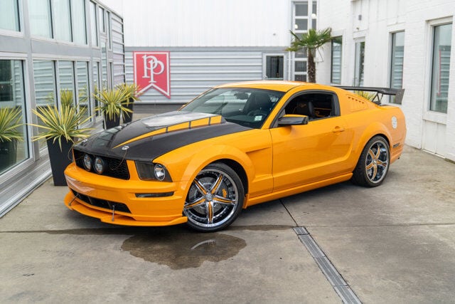 2007 Ford Mustang 2