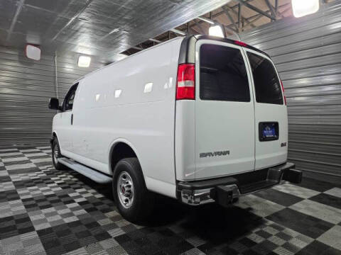 2023 GMC Savana 2500