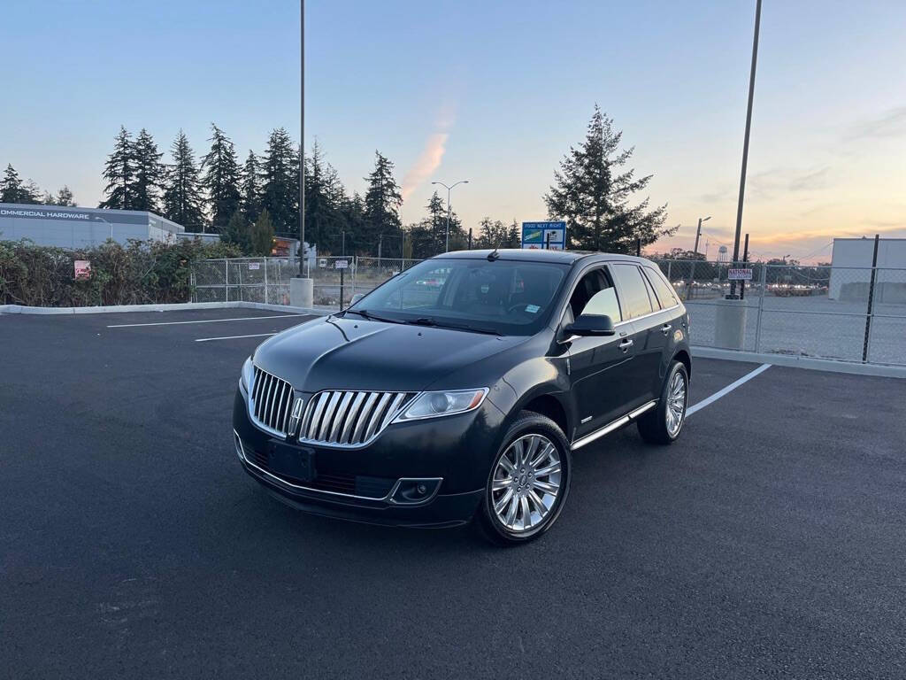 2013 Lincoln MKX for sale at The Price King Auto in LAKEWOOD, WA