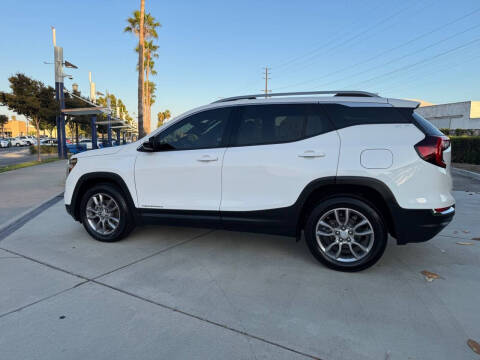 2022 GMC Terrain SLT