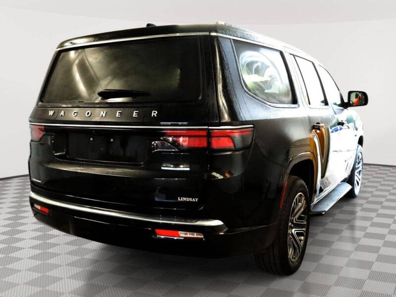 2023 Jeep Wagoneer