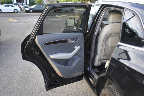 2012 Audi Q5 3.2 quattro Premium Plus