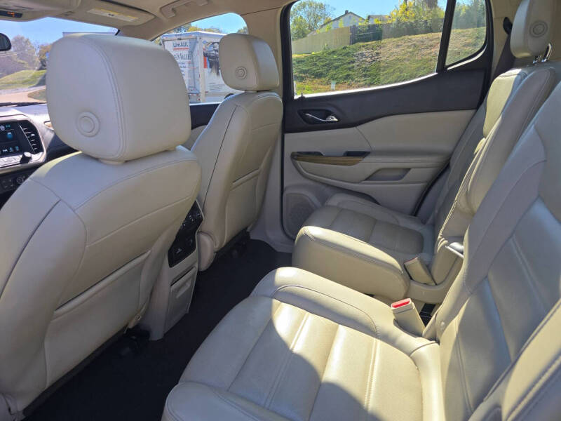 2018 GMC Acadia Denali