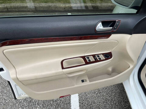 2011 Volkswagen Jetta SportWagen TDI