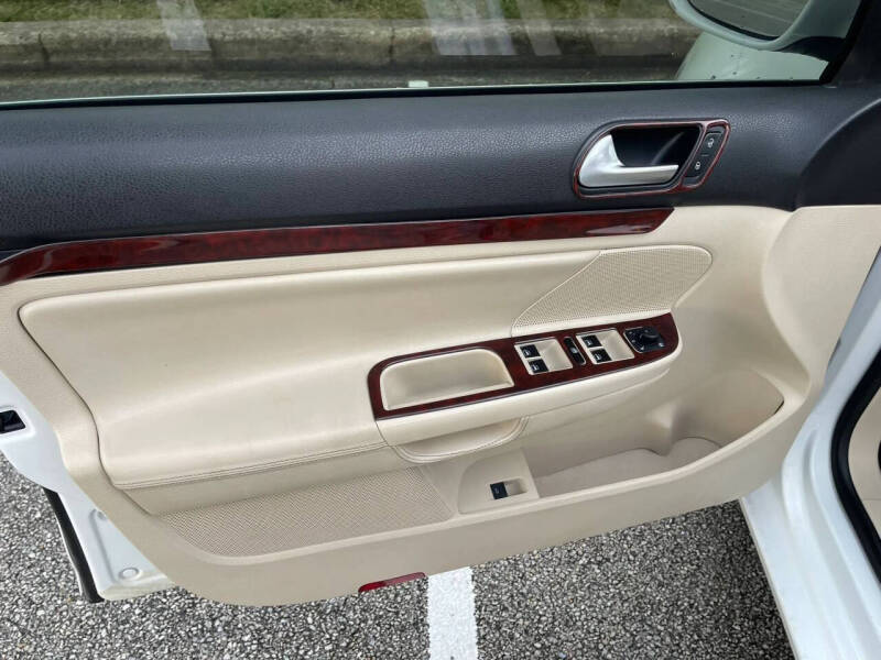 2011 Volkswagen Jetta SportWagen TDI