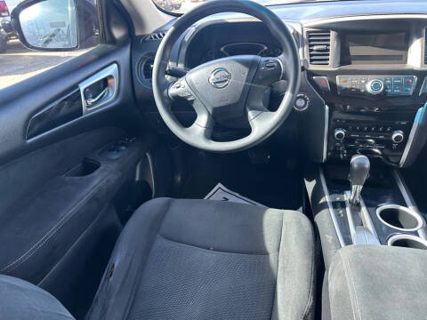 2014 Nissan Pathfinder S