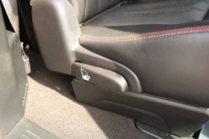 2016 Dodge Grand Caravan R/T
