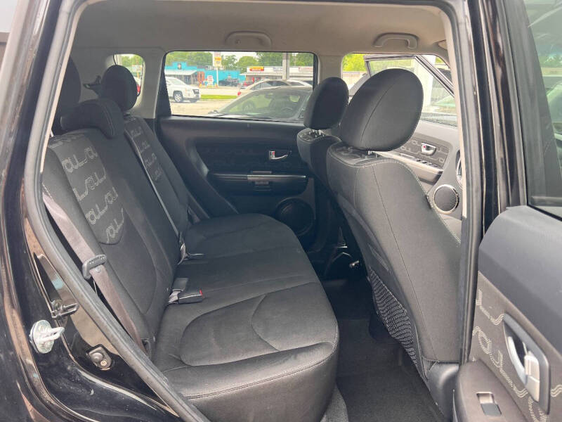 2013 Kia Soul +