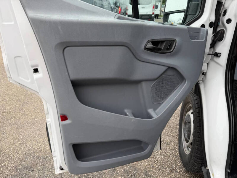 2015 Ford Transit 150