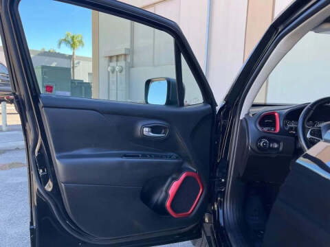 2016 Jeep Renegade Trailhawk